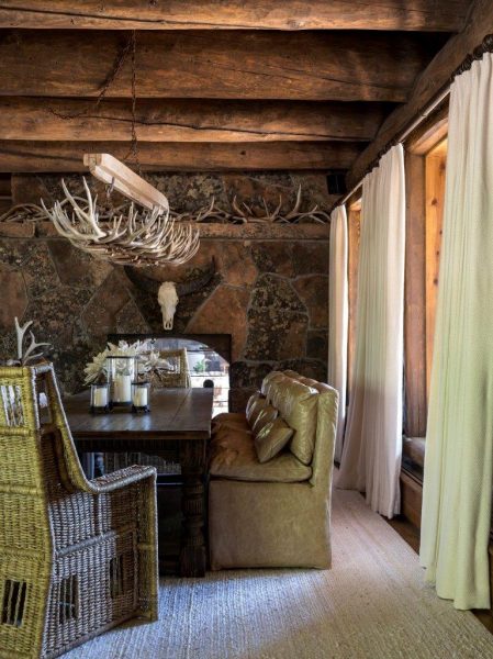 Snowmass oval antler chandelier