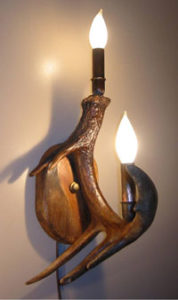 602 white tail deer antler sconce light