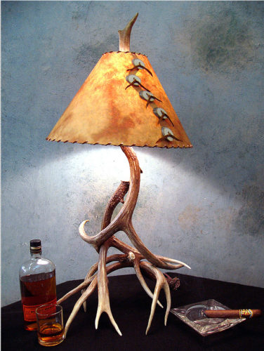 mule deer table lamp 