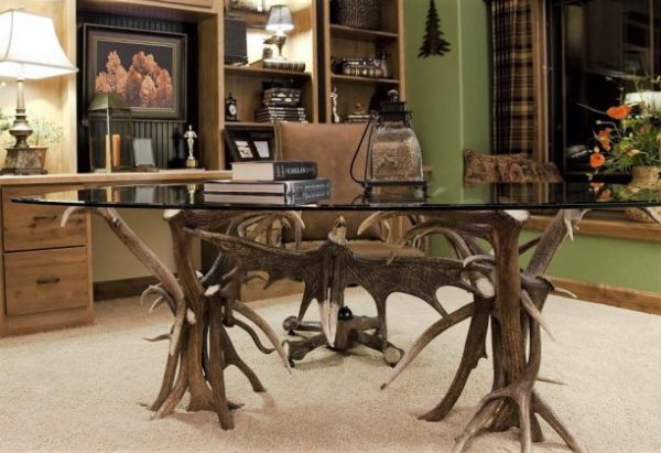 in home office picture of our teddy roosevelt antler desk and rolling chair